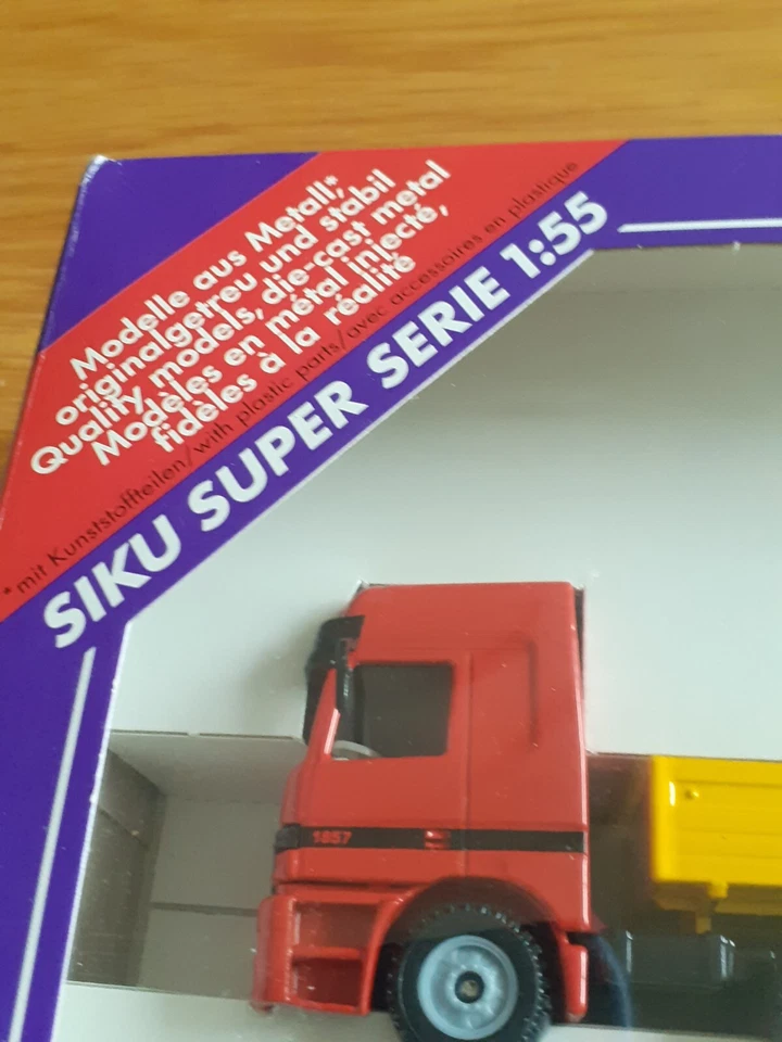 SIKU - 3724 - MB- Tieflader mit Fertig-Garage in OVP - Bild 2 von 4