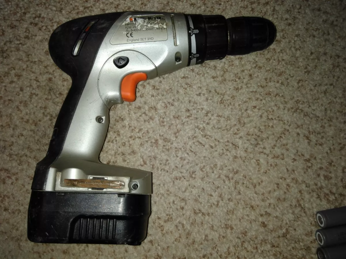 Black and sale decker drill 12v