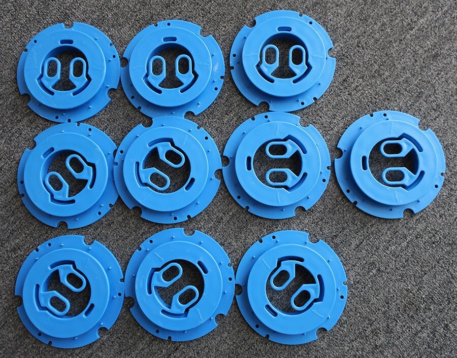 10 PAD HOLDERS FOR VARIOUS WALK BEHIND SCRUBBERS, TENNANT, 1 LOT=10 UNITS