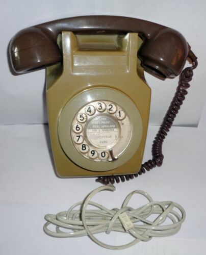 Vintage 1960s/1970s WALL MOUNTED ROTARY DIAL TELEPHONE:GPO 741: 2-TONE GREY - Foto 1 di 1