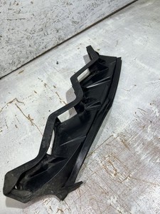 Volkswagen PASSAT B6 2008 Halterung Stoßstange Stoßfänger vorne RKT1866