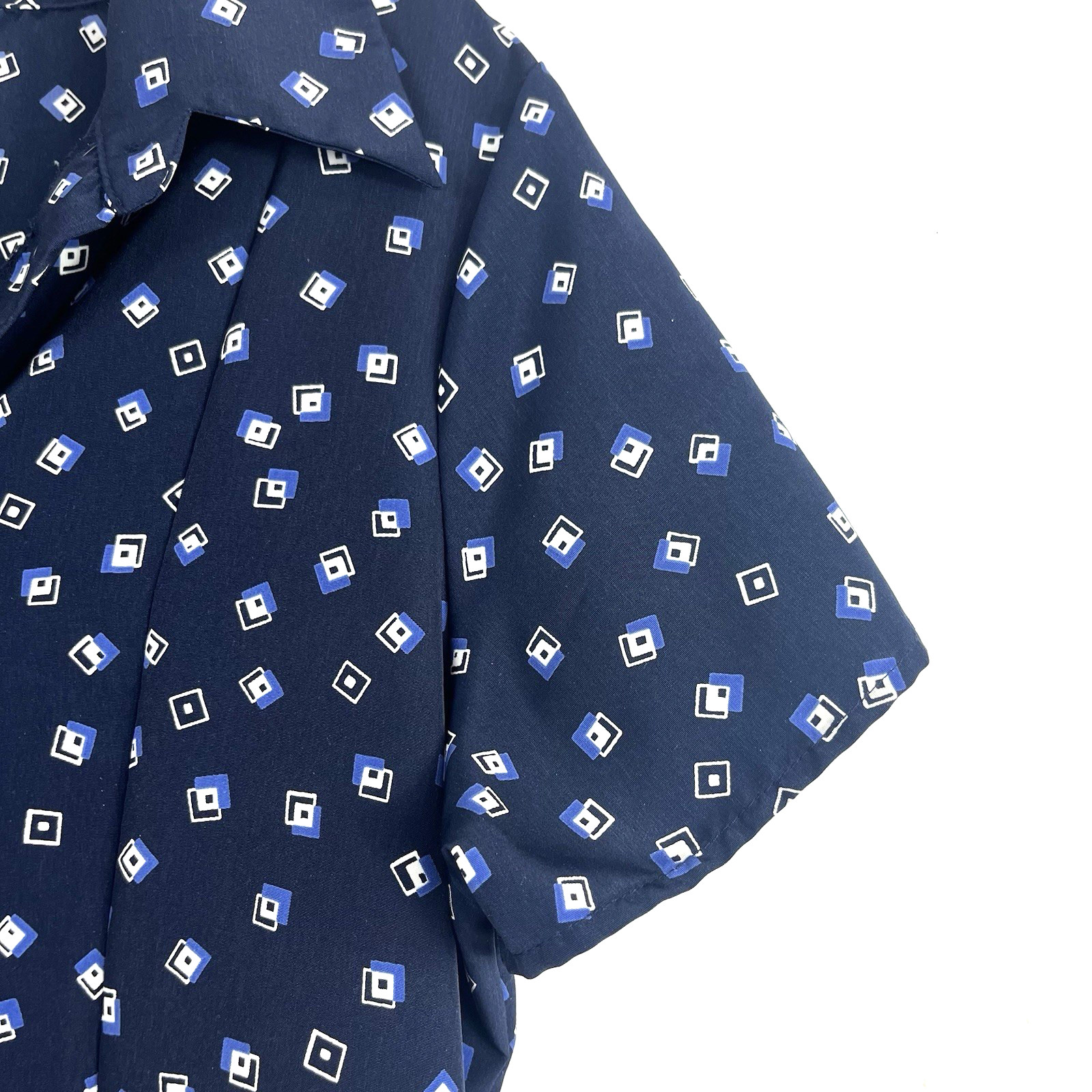 Women's Basic Editions Navy Collared Geometric Wh… - image 4