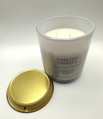 Bellevue Luxury Fragrant Candle ''Toasted Vanilla'' 12 oz Soy Blend 2 Wick White