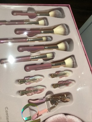 GLITZ & GLAM 31 pc Pink Holographic Essentials Set: 21 Brushes +  HEART