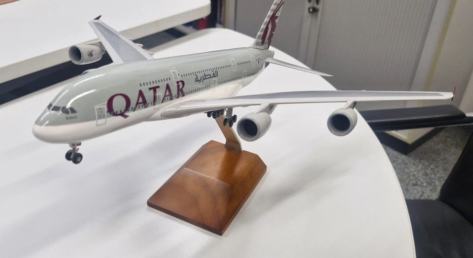Airbus A380 Quatar Airways 1/200