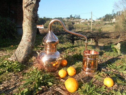 Premium Copper Moonshine and whiskey Alembic Still 1 L - 0.25 Gallon