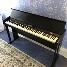 General MIDI 70042 Electronic Piano 88 Touch 2018 With Stand No Power Cord Works