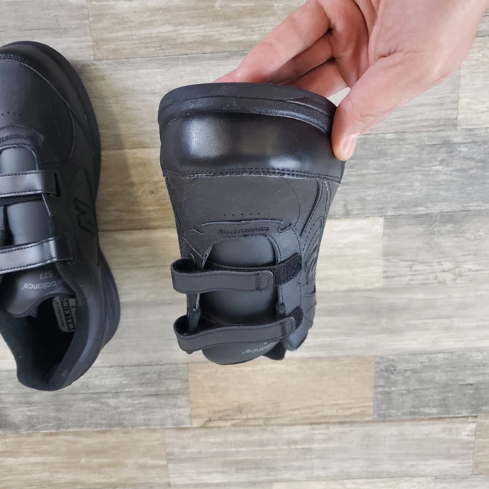 New Balance 577 鞋女式 10.5 宽黑色运动鞋 MW577BK 全新  — 第 3/4 张图片