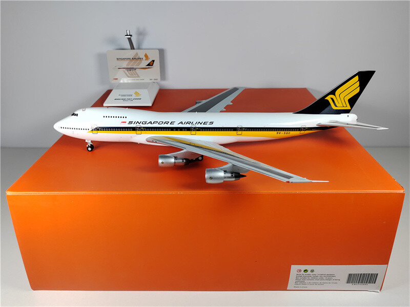JC Wings SINGAPORE AIRLINES FOR BOEING B747-200 9V-SQO 1:200 JC Wings SINGAPORE AIRLINES FOR BOEING B747-200 9V-SQO 1:200