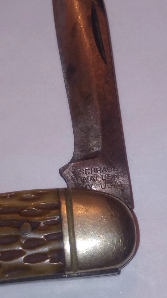 Vintage SCHRADE WALDEN #804 3 Blade Yellow Peach Seed Stockman Pocket Knife - Image 4 of 4