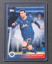 2021-22 Topps Paris Saint-Germain Lionel Messi #18