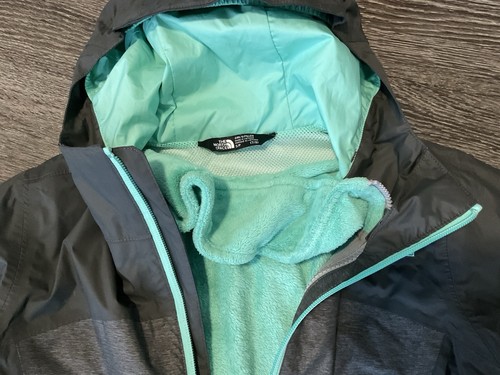 The North Face Dryvent Full Zip Hooded Rain Jacket Girls Small 7/8 Gray Teal - Picture 3 of 6