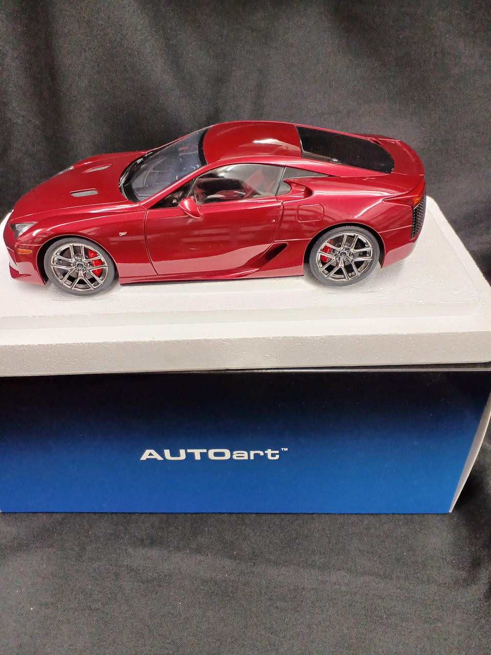 AUTOart Lexus LFA Pearl Red 78853