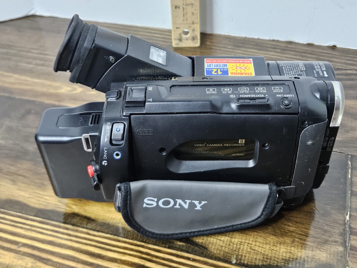 Sony Handycam CCD-TR416 Hi-8 Analog Video Camcorder Bundle Works