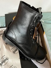 Dockers 41