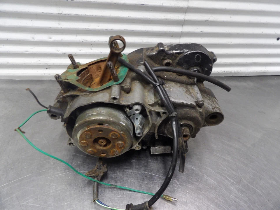 96-02 Honda CR80R / CR80RB extremo inferior motor cárter PARA REPUESTOS / REPARACIÓN Foto 3 de 4