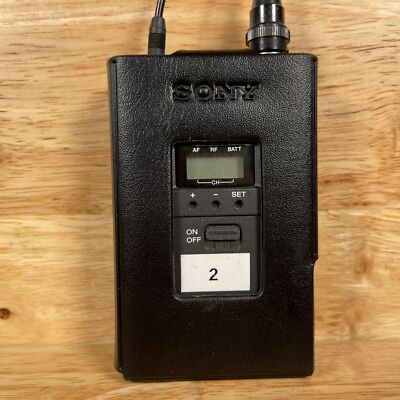 Sony WRT-822B Black Belt-Pack Wireless Microphone UHF Synthesized