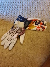 Under Armour UA Limited Edition Football Gloves XXL Glue Grip NWT