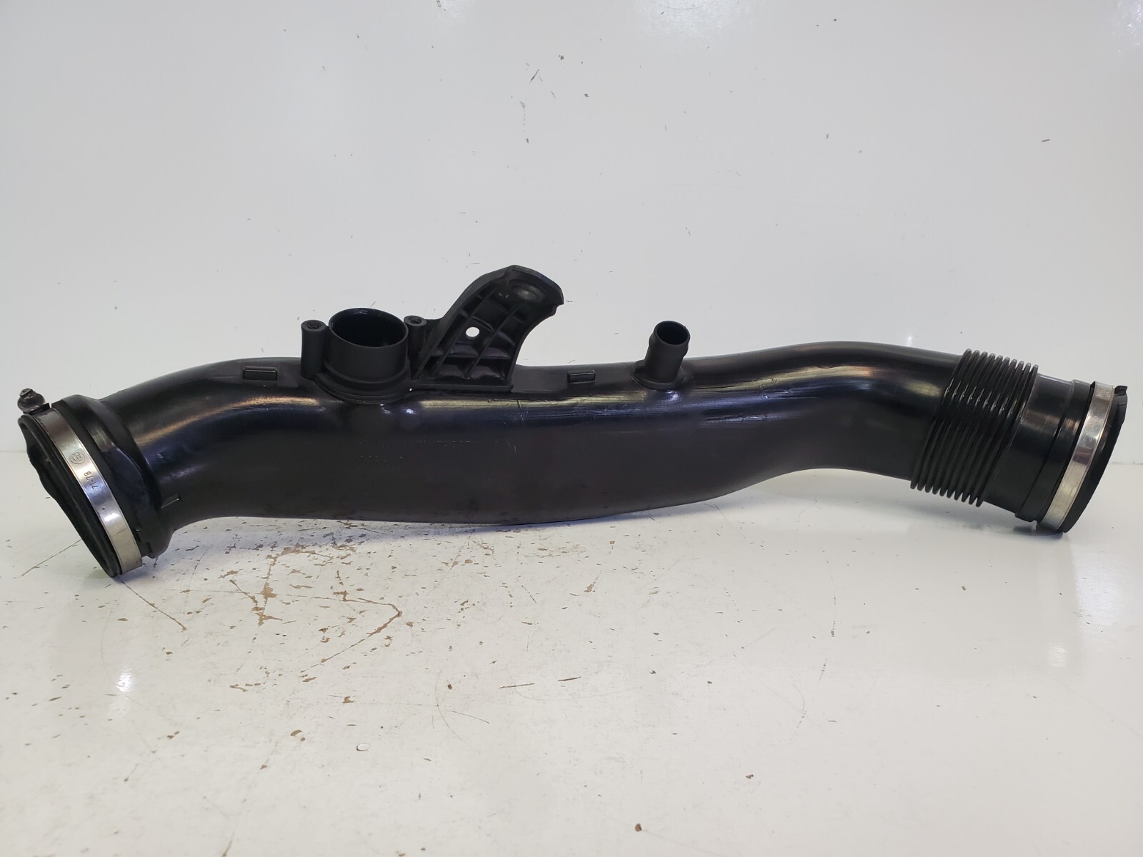 OEM 20112016 BMW X5 X6 X3 X4 Intake Air Duct Hose Pipe Tube