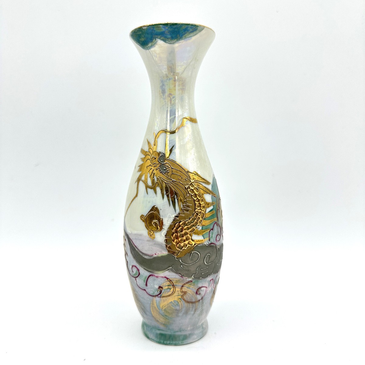 Vintage Aito Japanese Vase 18K Dragon Moriage Lusterware