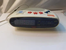 Vintage PLAYSKOOL Kids Digital Alarm Clock AM/FM Radio PLEASE READ LISTING