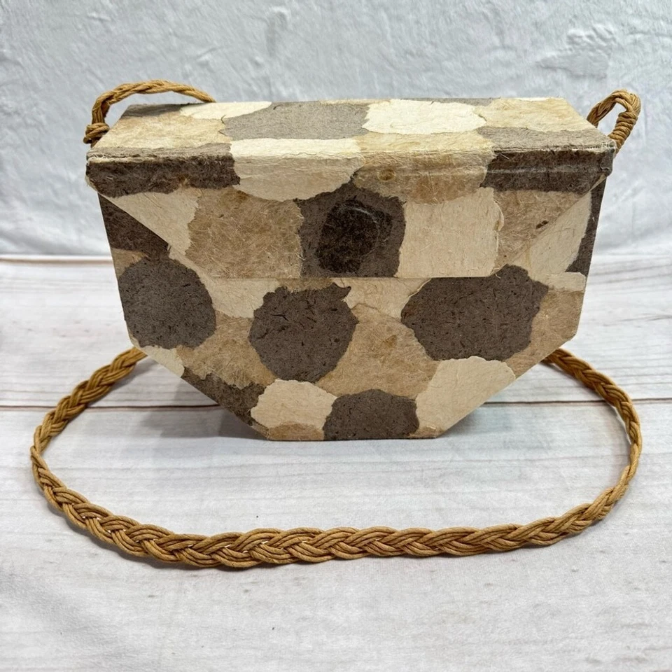 Timmy Woods Vintage Papel Maché Bolso Cartera Coleccionable Raro Rafia Correa para el Hombro Foto 3 de 4
