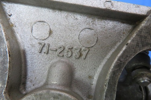 Rocker Box (Exhaust) Triumph Trident T150/T160 BSA Rocket 3 # 71-4246 71-2537 - Picture 10 of 15