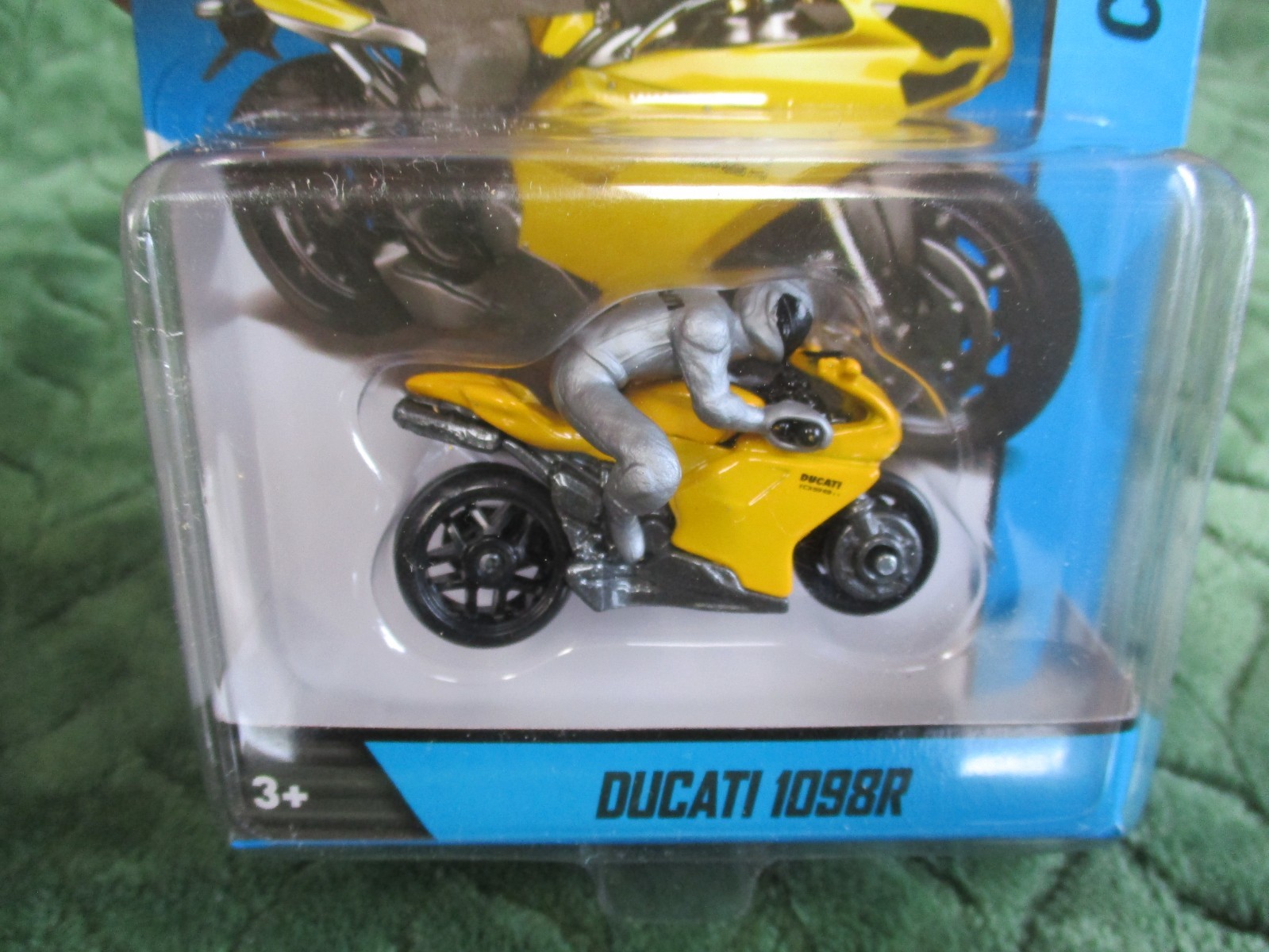 Hot Wheels  City Ducati 1098R w / Rider