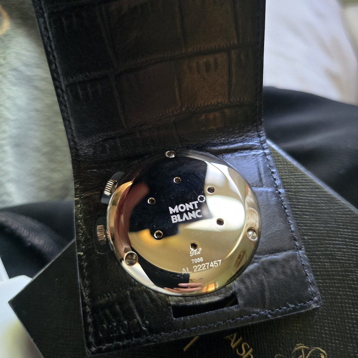 Montblanc Travel Alarm,Office Clock 7056 w Black Leather case/Box
