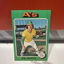 Topps 1975 Catfish Hunter #230 Oakland Athletics Baseball Card Base Set