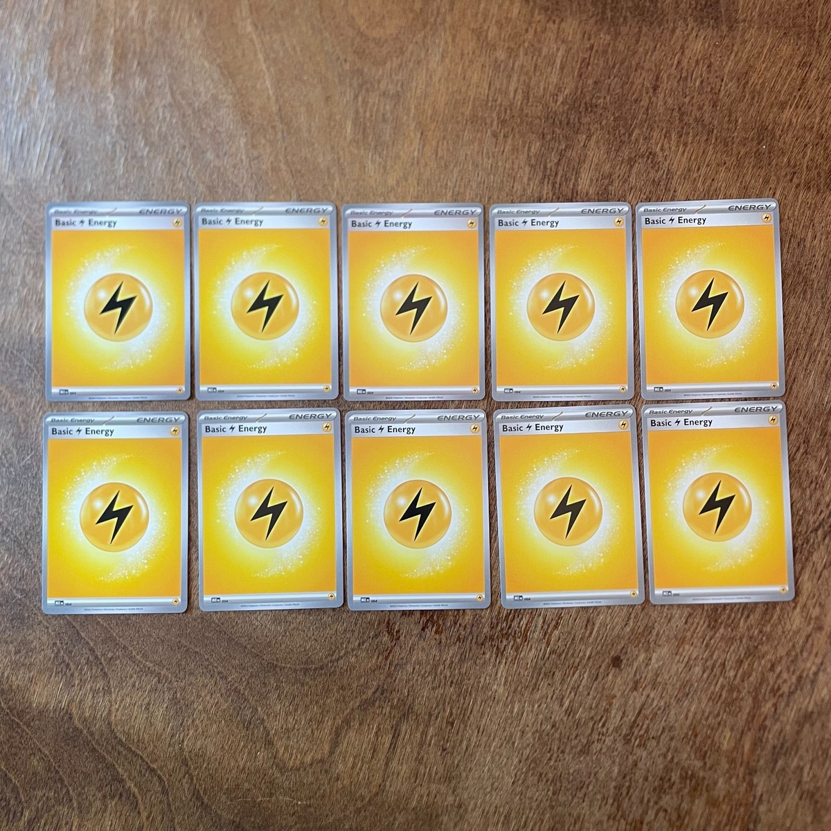 Pokémon TCG - 10 Energy Card Lot - You Choose Types - Near Mint