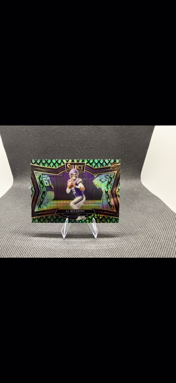 2024 Panini Select - Field Level J.J. McCarthy #441 Dragon Scale Prizm /70 (RC)