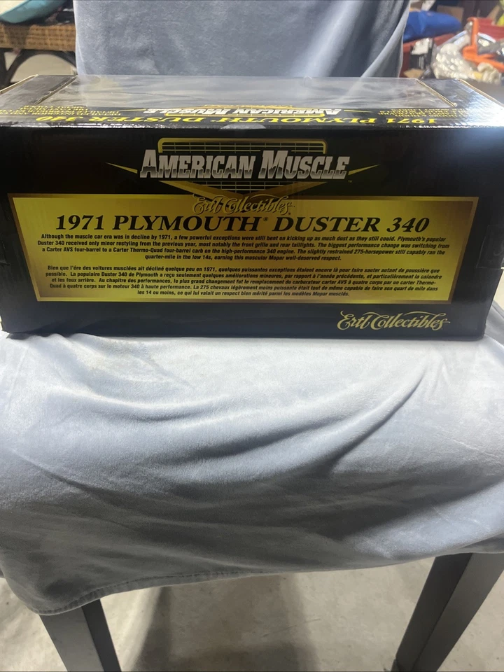 PLYMOUTH DUSTER ERTL AMERICAN MUSCLE 1971 ESCALA 340 1/18 N.I.B. Foto 3 de 4