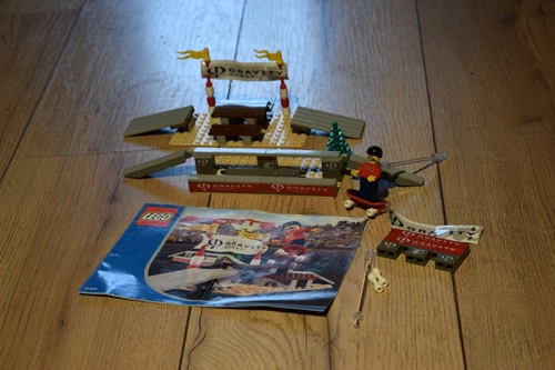 LEGO 3535 Skateboard Street Park Sports Gravity Games 2003 inc Instructions