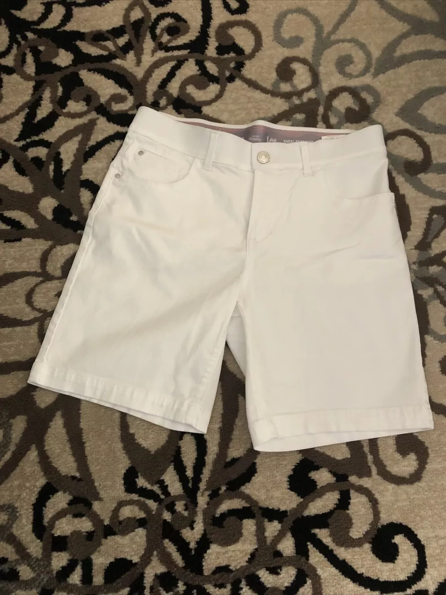 Lee Total Freedom Womens Size 8 Medium Bermuda Shorts White Clean