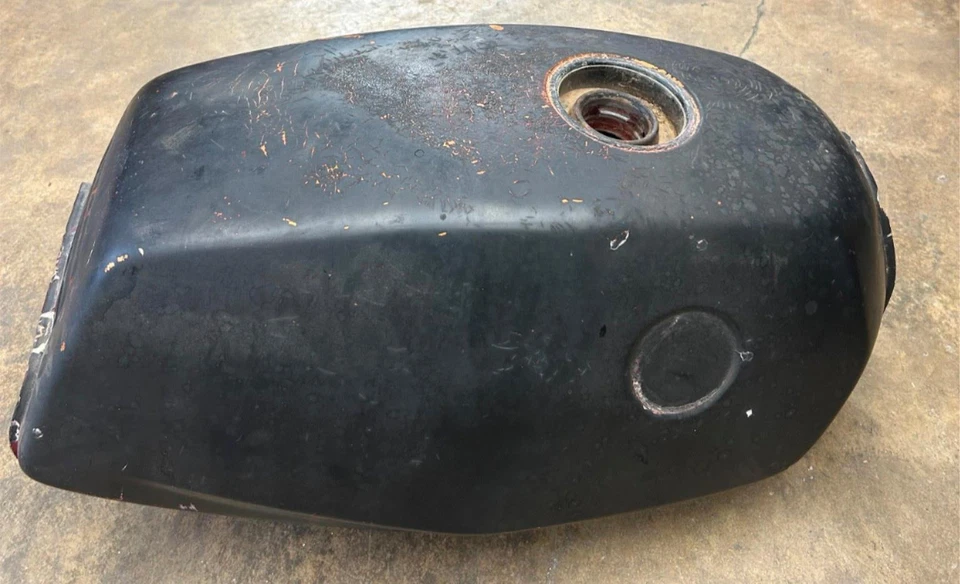 Tanque de combustible BMW R80ST P/N-16 11 1 451 529 Foto 3 de 4