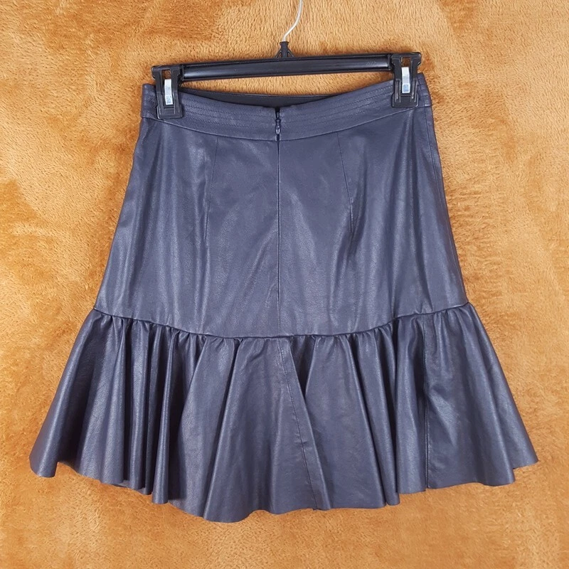 Saia REBECCA TAYLOR Feminina Tamanho 0 Azul Marinho Mini Vegano Couro Sintético Babado Flare - Imagem 2 de 4