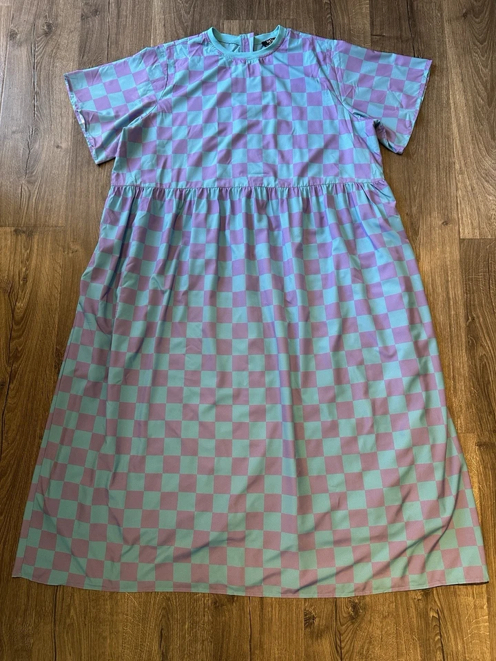Vestido Oversized Vestido LALA Never Too Much Azul e Lilás Xadrez Maxi GG - Imagem 3 de 4