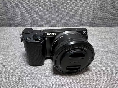 Sony NEX-5R 16.1MP Digital Camera w/16-50mm PZ Lens English