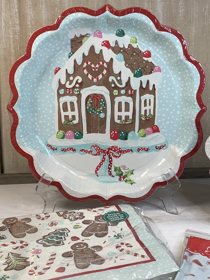 Platos de papel de pan de jengibre de Navidad The Pioneer Woman servilletas manteles Foto 2 de 4