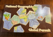 Vintage National Geographic Global Pursuit 19...