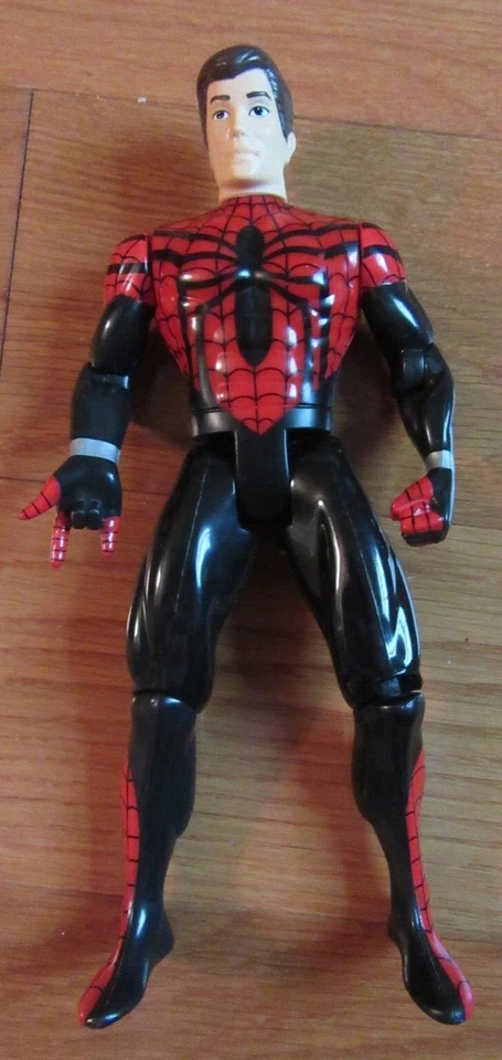 1997 Peter Parker/ Spiderman Toy Biz Removable Mask & Clothes 11" Action Figure - Image 4 of 4