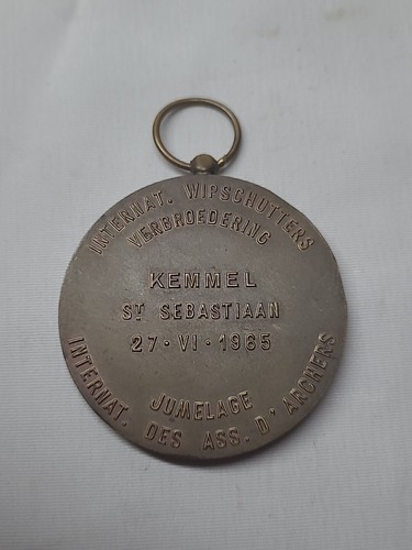 11K10 ANCIENNE MÉDAILLE EN BRONZE ARCHERS DE MONT KEMMEL BELGIQUE 1965 - Picture 2 of 2