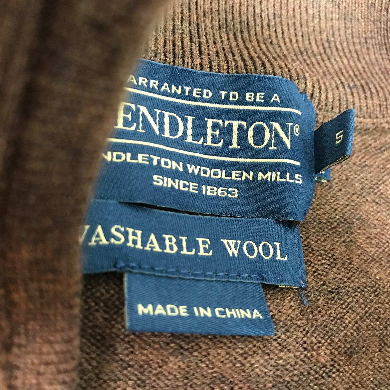 PENDLETON Brown Mock Neck 1/4 Zip Pullover Collar… - image 6