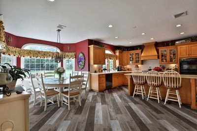 McKenna 7 inch x 48 inch Luxury Vinyl Flooring, Rigid Core Planks, LVT Tile, ...