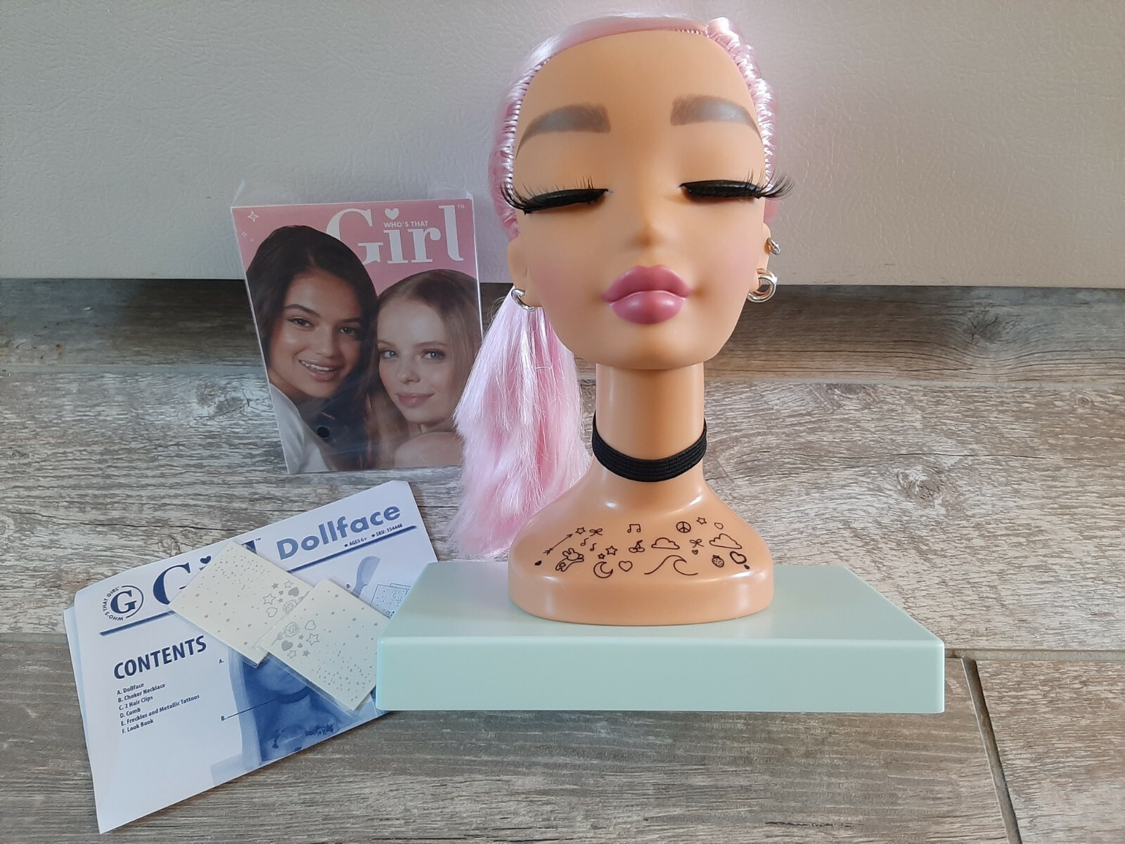 dollface styling head