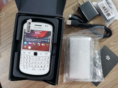 BlackBerry bold 9900 ホワイト BLACKBERRY BOLD 9900 4G WHITE RB UNLOCKED - TGWireless.com