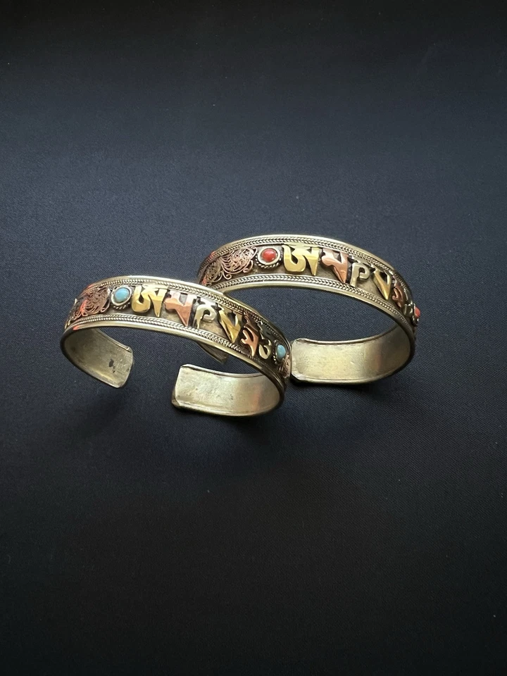 Ohm Mantra Om mane Padme hum Pulsera Brazalete Nepalí Hermosa Filigrana WMB010 Foto 3 de 4