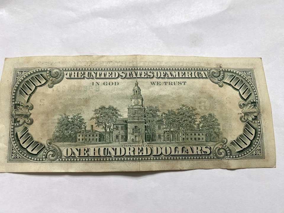 1993 $100 Bill New York Low Serial # In Nice Circulated Condition - Image 2 of 4