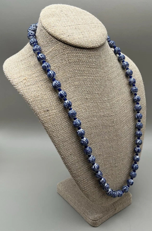 Collares de cuentas de porcelana china vintage pintados azul/blanco color dorado broche 25" Foto 2 de 4